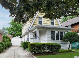 1428 156th St, Whitestone, NY 11357