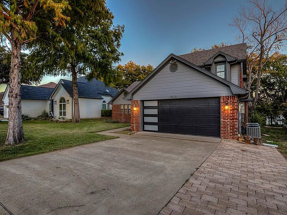 3rd image of 8616 Columbia Dr