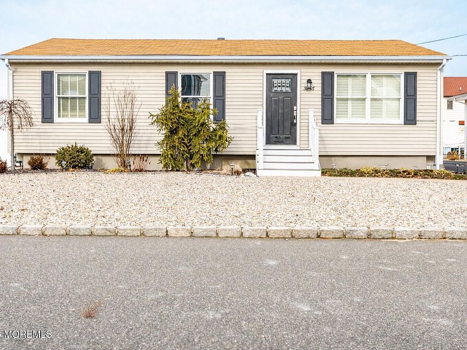 1st image of 3236 Osborn Terrace