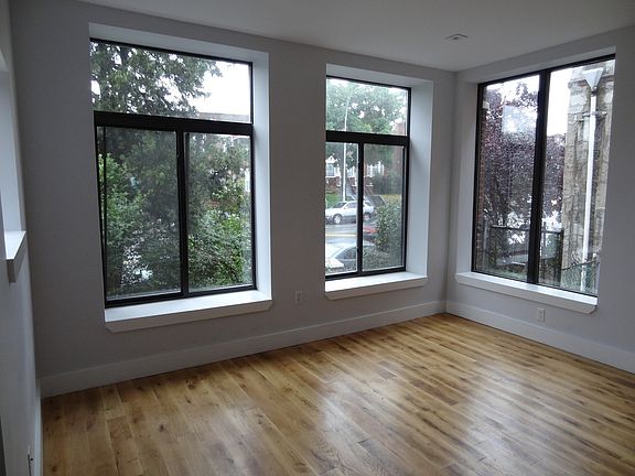 4th image of 488 Empire Blvd APT 1F
