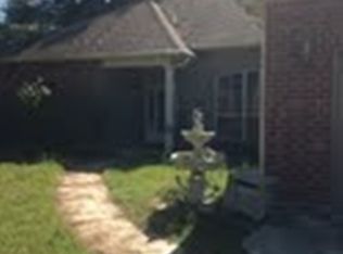 2236 Calhoun St, Mandeville, LA 70448