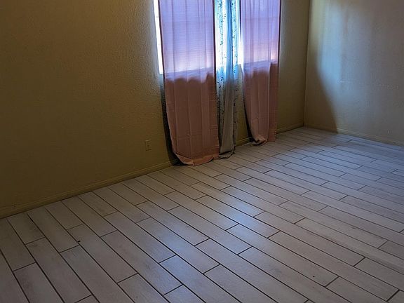 2nd image of 9517 Kelley Dr