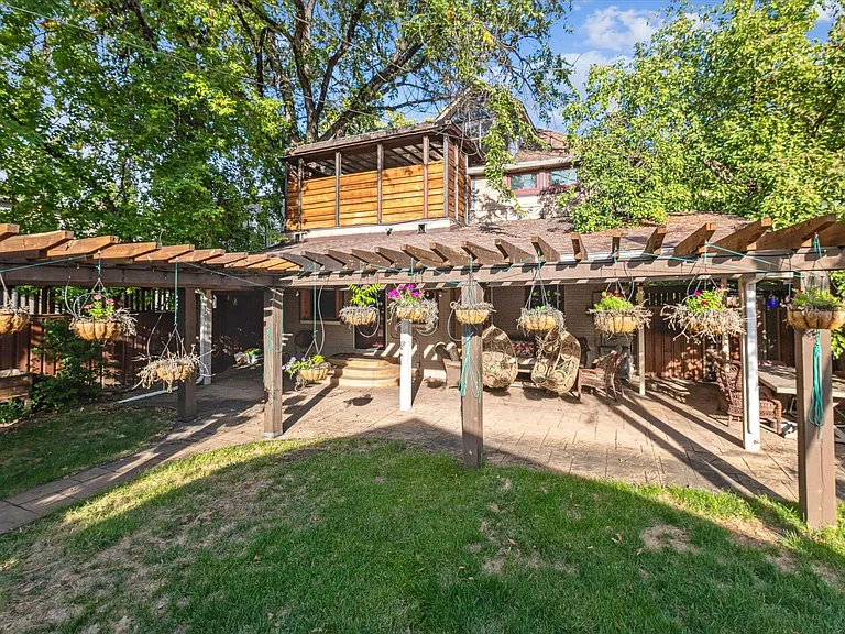 1663 Race St — Photo 41
