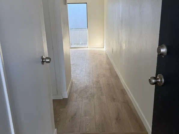 1721 Scott Rd APT H, Burbank, CA 91504