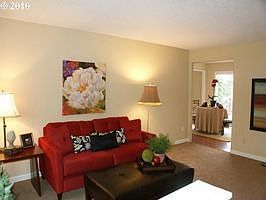 Home for Sale in Gresham, Oregon $199,900