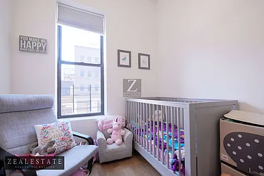 Rented by ZealEstate Group Inc