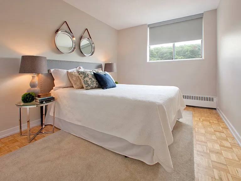60 Park Ave — Photo 10