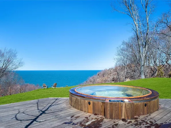 15 Mary Court, Riverhead, NY 11901