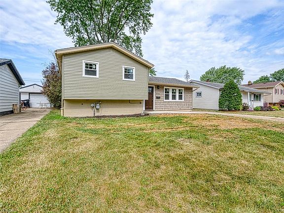2nd image of 6344 Edgehurst Dr