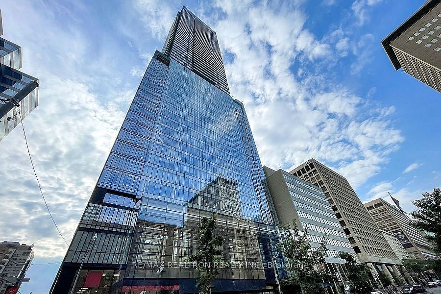 1st image of 488 University Ave #5007