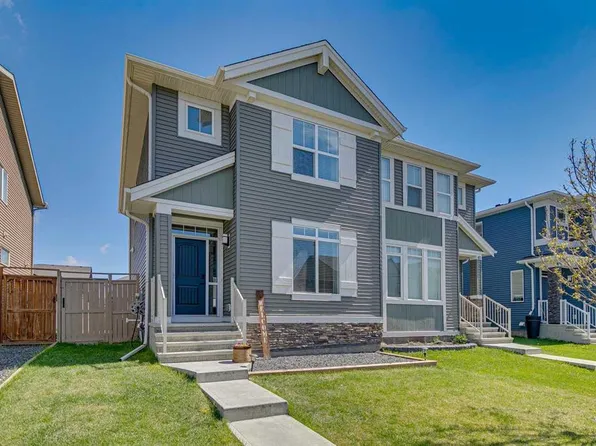 43 N Willow Cres, Okotoks, AB T1S 5S1