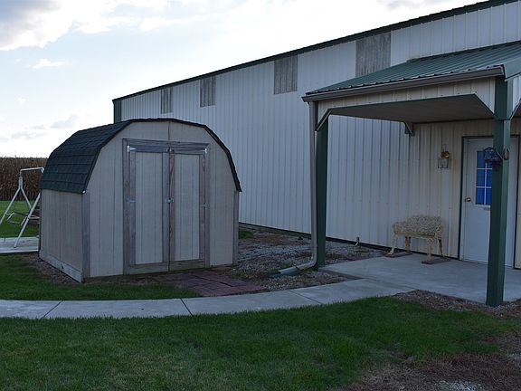 4th image of 1775 E County Road 350 N