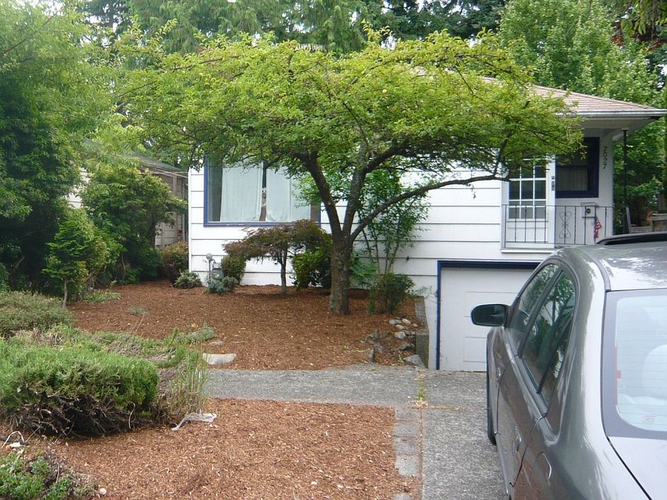 2nd image of 7027 24th Ave NE