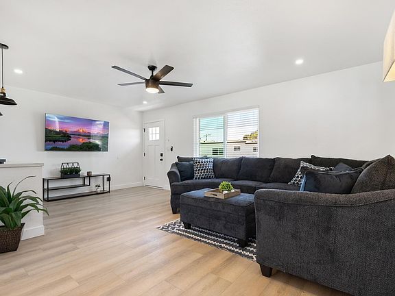 2nd image of 4167 Texas St #3