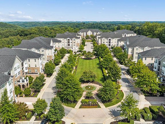 4th image of 7401 Travertine Dr Unit 207