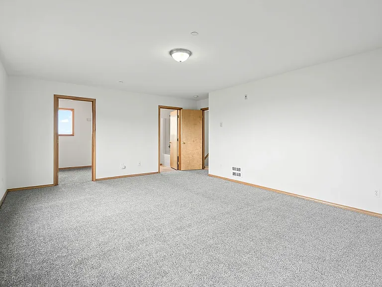 SEA 3010 Norton — Photo 13