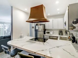 1522 Lafayette Dr APT A, Upper Arlington, OH
