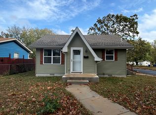129 S Patterson Ave, Joplin, MO 64801