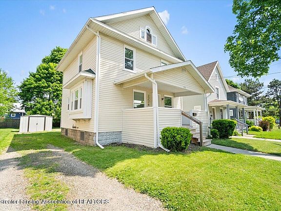 3rd image of 1226 W Hillsdale St