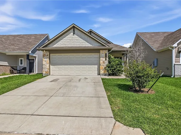 3007 Stevens Dr, Bryan, TX 77803