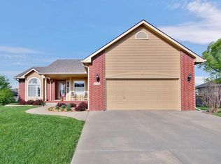 4945 N Parkhurst St, Wichita, KS 67220