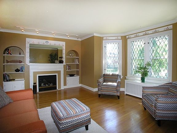 4th image of 307 W Harris Ave APT 1B