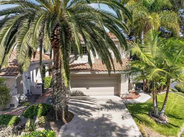 1579 Golfcrest Pl, Vista, CA 92081