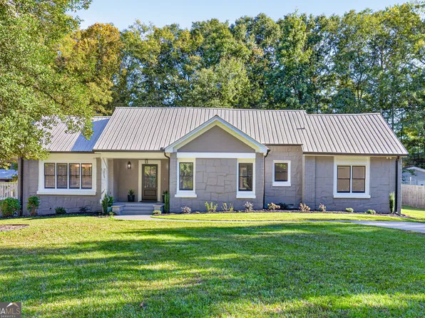 255 Woodlawn Ave, Winder, GA 30680