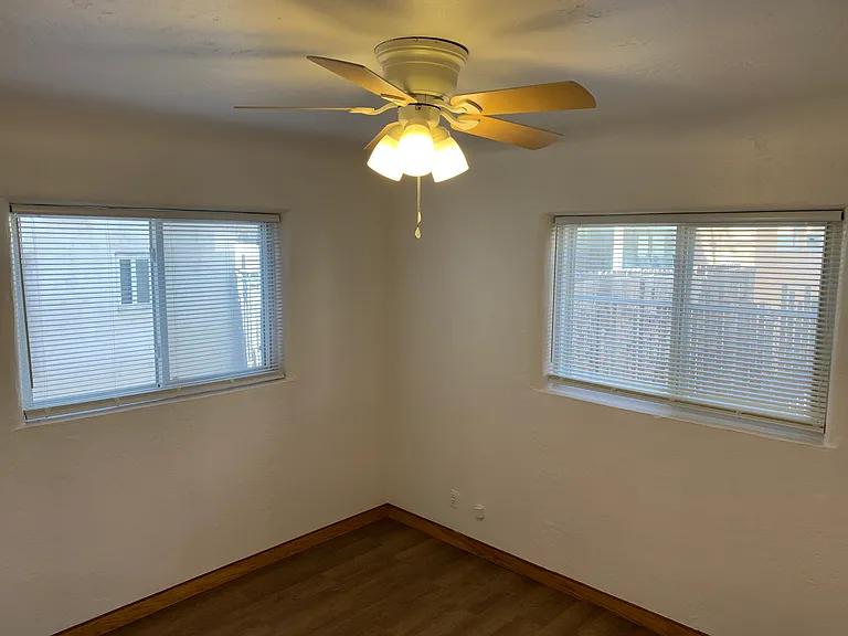 Spectacular 1 Bedroom Casita Near UNM - in Gorgeous, Private Compound — Photo 28