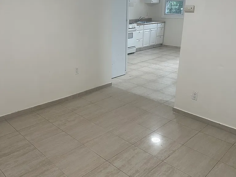 417 Franklin St #2 — Photo 2