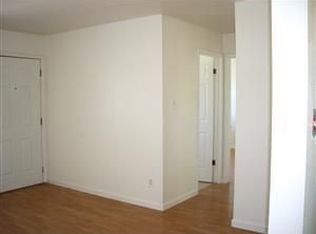 683 Memorial Way APT 8, Hayward, CA 94541