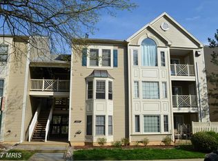 12241 Fairfield House Dr APT 302B, Fairfax, VA 22033