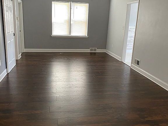 4th image of 1010 Tonti St