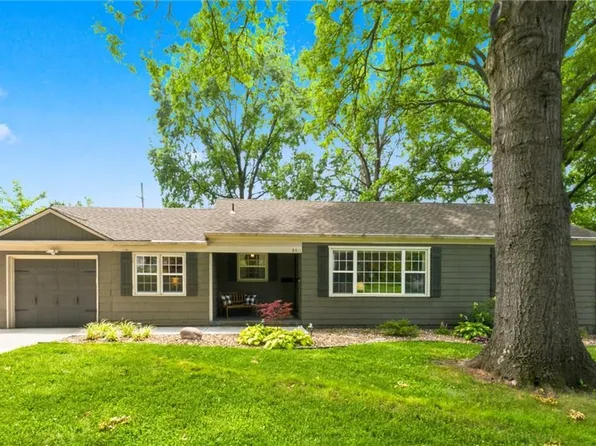 8411 W 86th Ter, Overland Park, KS 66212
