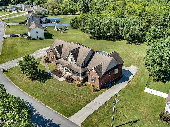 4th image of 7165 Windwhisper Blvd