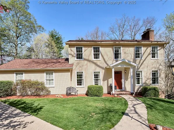 2111 Woodhill Pl, Saint Albans, WV 25177