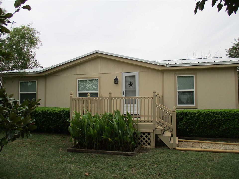 1st image of 126 Soules Cir