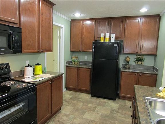 4th image of 12515 Bonnie Ln #112