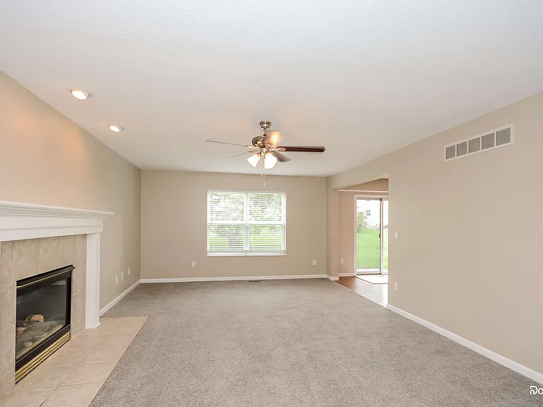 2981 Jamil Ct — Photo 6
