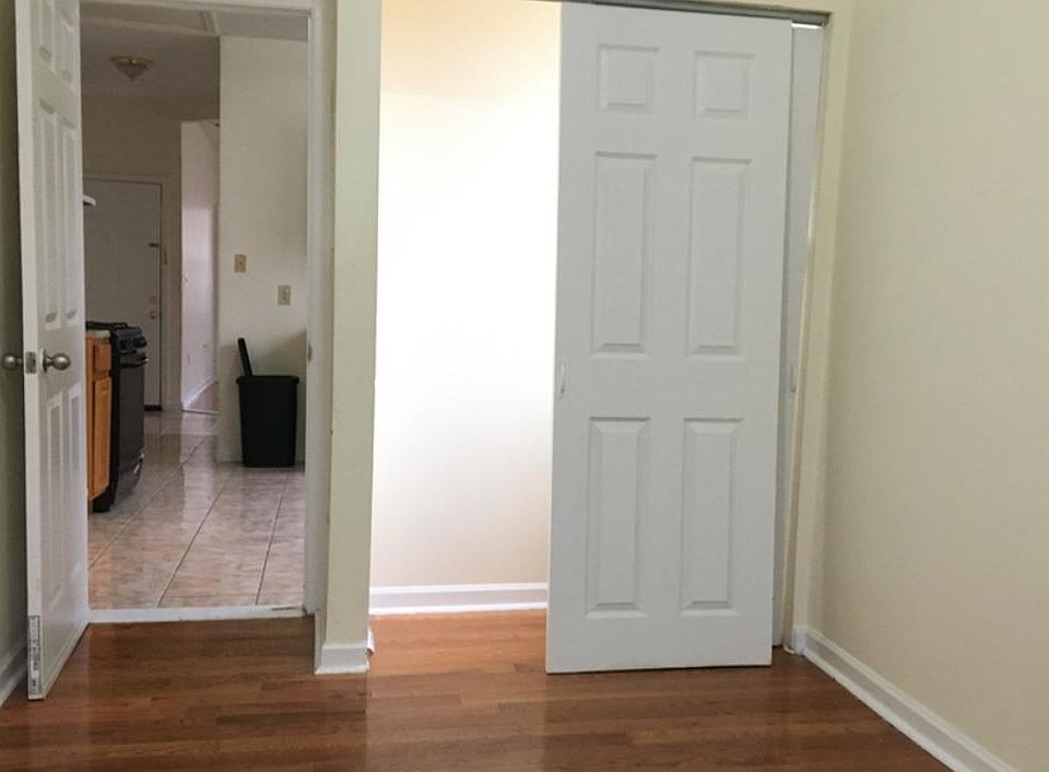 2nd image of 191 Myrtle Ave APT 5