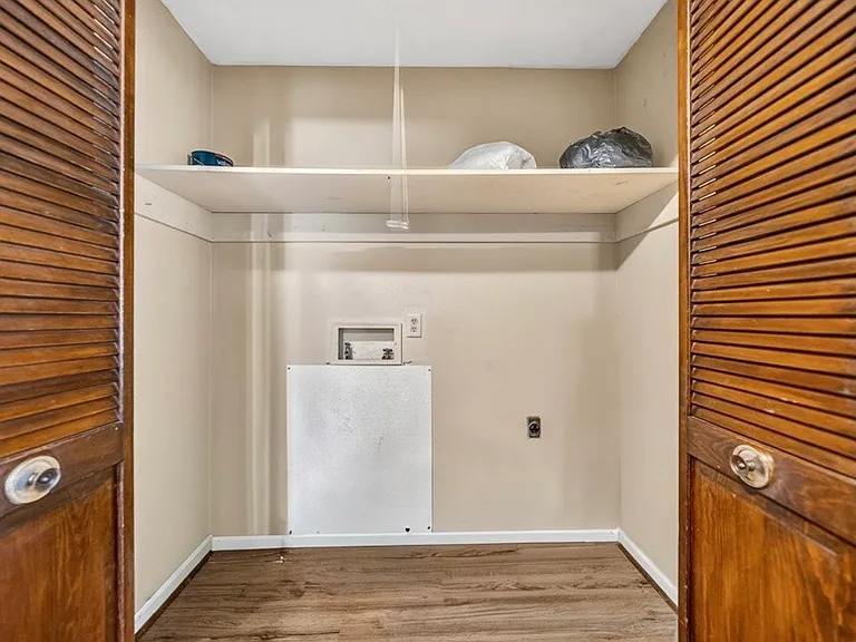 1315 Pagoda Dr — Photo 6