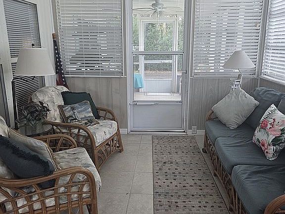 4th image of 15 Ranch Rd