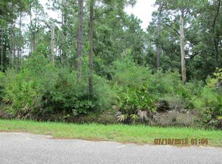 902 Dolphin Rd, Milton, FL 32583