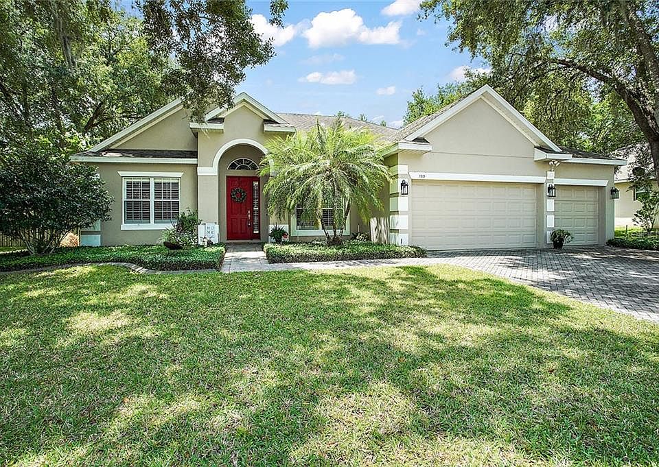 1st image of 103 W Blue Water Edge Dr