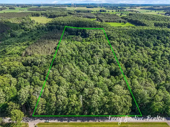 W Finkle Rd, Mc Bain, MI 49657