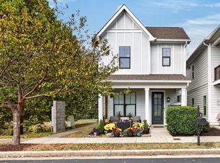 722 Cottage Park Dr, Nashville, TN 37207