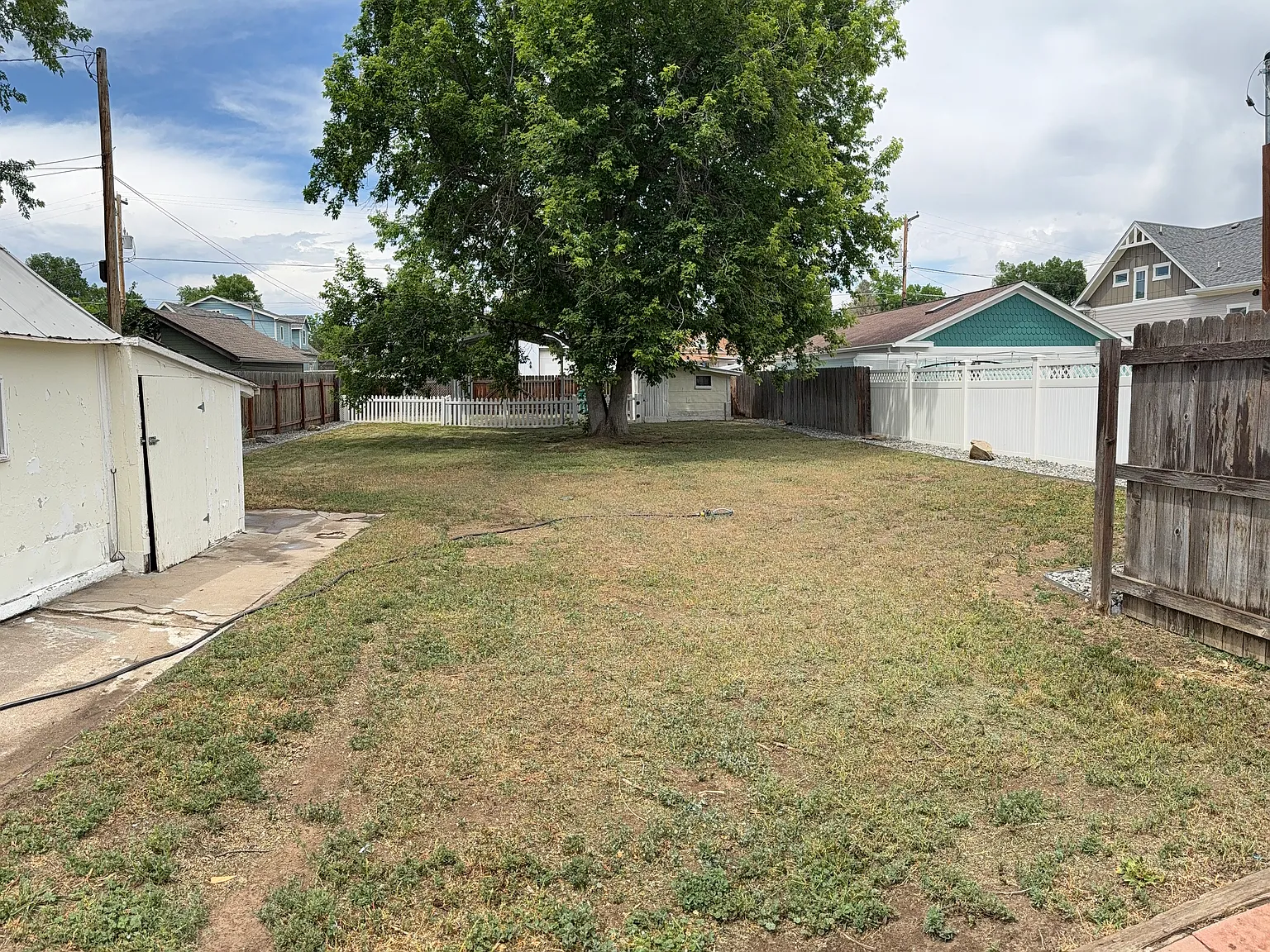 2 bed, 1100 sqft, $2,100 — Photo 3