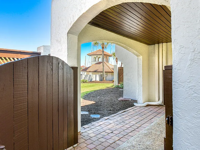 3222 Harbor Dr — Photo 31