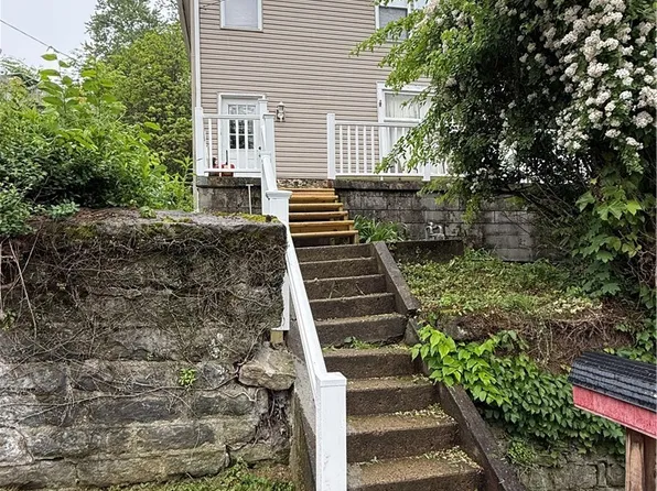 740 Minerva St, East Liverpool, OH 43920