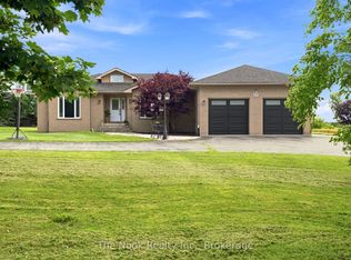 3751 Concession St E #1, Clarington, ON L1C 5Z7